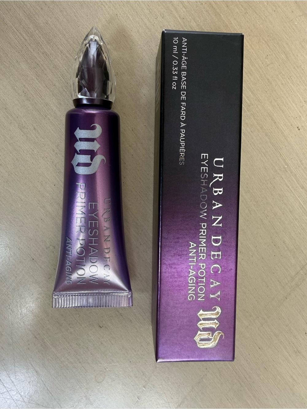 Urban Decay Eyeshadow Primer Potion